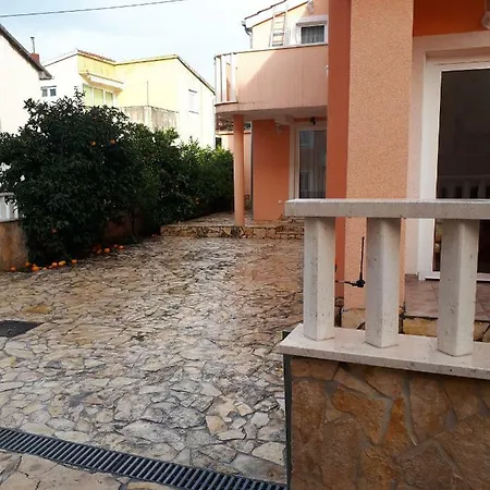 Palmino Apartment Seget Vranjica